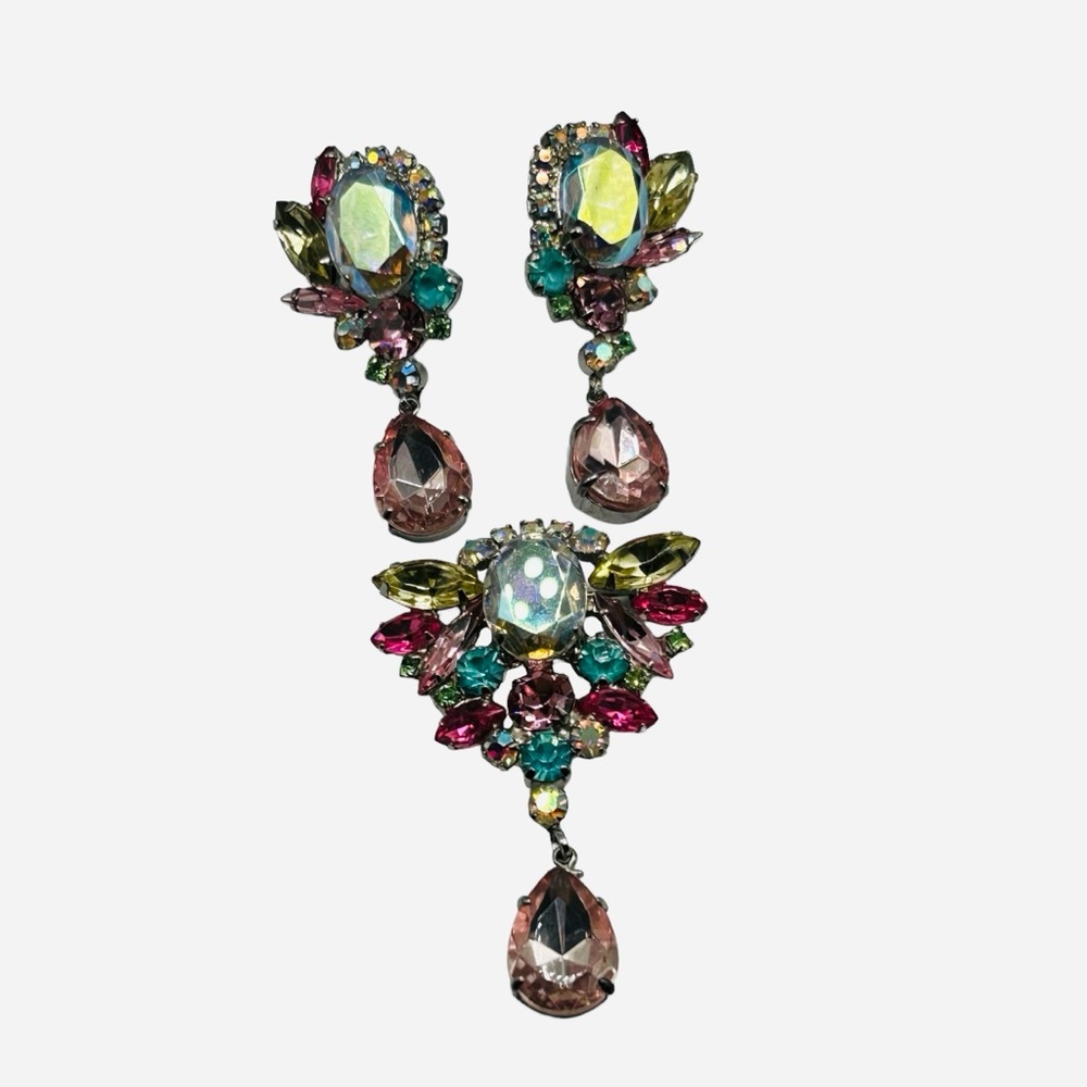 Verified D&E Juliana Pastel Rhinestone Brooch and Drop Earrings - Picture 3 of 13